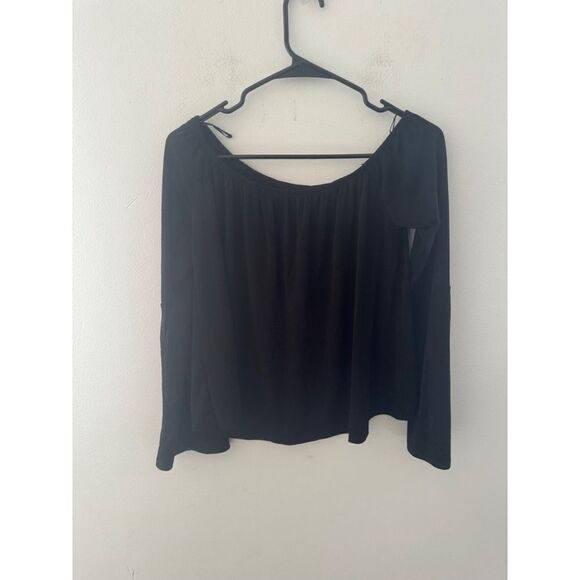 💜Express Off the Shoulder Top - Picture 1 of 9
